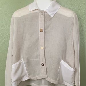 Bodil Cropped Linen + Crepe Button Front Top